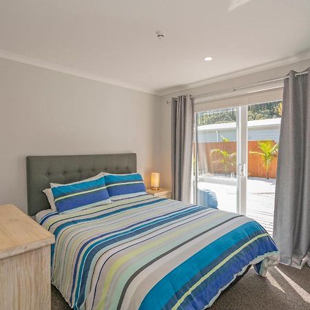 Modern Beach Pad - Whitianga Holiday Home Zewnętrze zdjęcie
