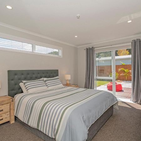 Modern Beach Pad - Whitianga Holiday Home Zewnętrze zdjęcie