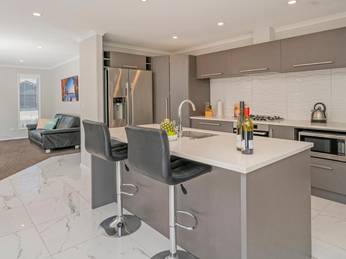 Modern Beach Pad - Whitianga Holiday Home Zewnętrze zdjęcie