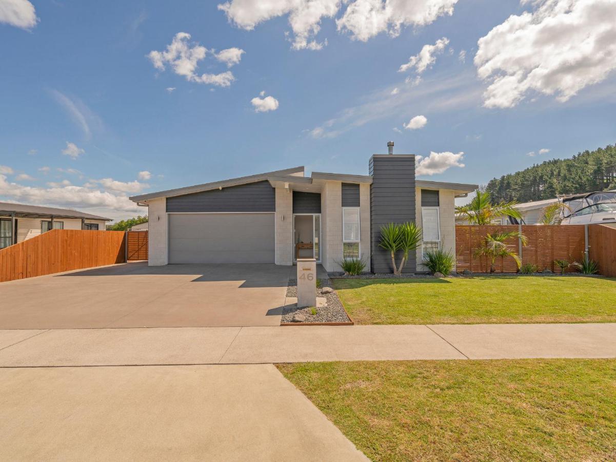 Modern Beach Pad - Whitianga Holiday Home Zewnętrze zdjęcie